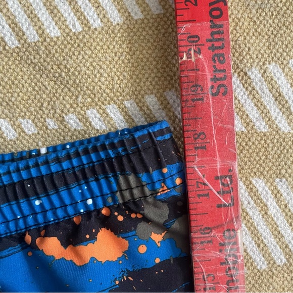 ✌️2/$10✌️ Vibrant Blue & Black Striped Swim Shorts w Paint Splatter – XL GUC - Picture 16 of 16